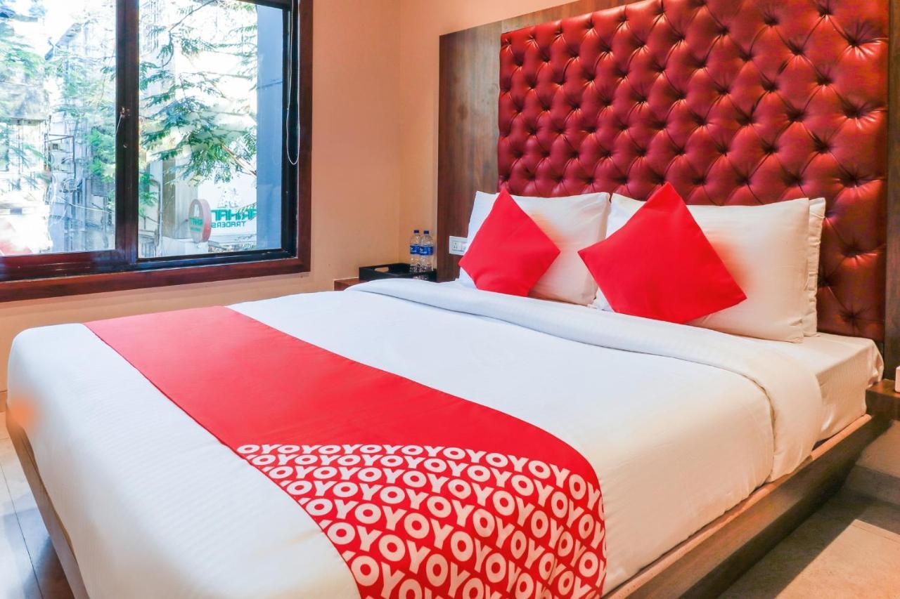 Oyo 70475 Hotel Sea Breeze Мумбаї Екстер'єр фото